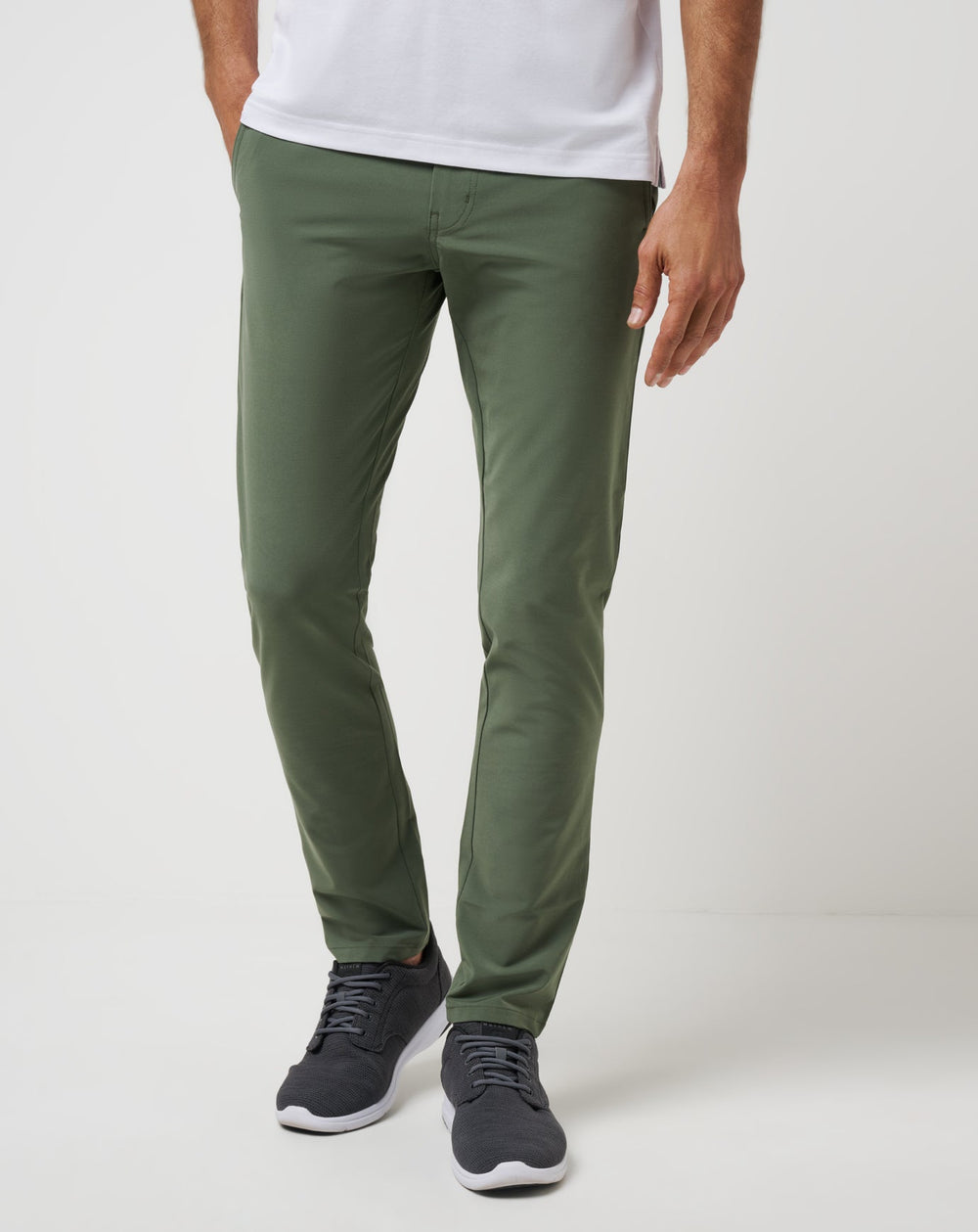 Thyme Travis Mathew Open To Close Tech Chino Pant