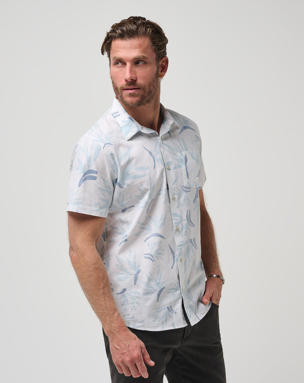 White/Quiet Harbor Travis Mathew The Thick Of It Button-Up