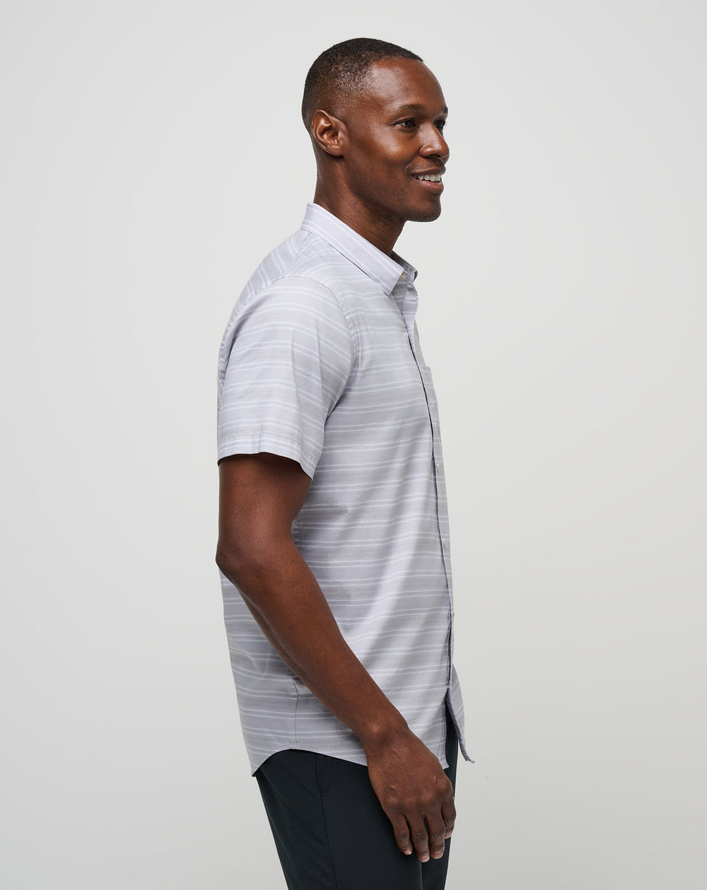 Micro Chip Travis Mathew On The Table Button-Up