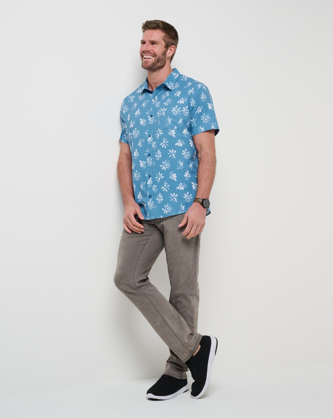Captains Blue Travis Mathew Techwoven Seamate Button-Up