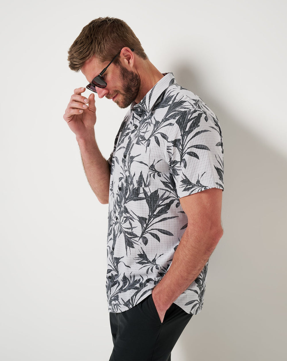Micro Chip Travis Mathew Light Map Button-Up
