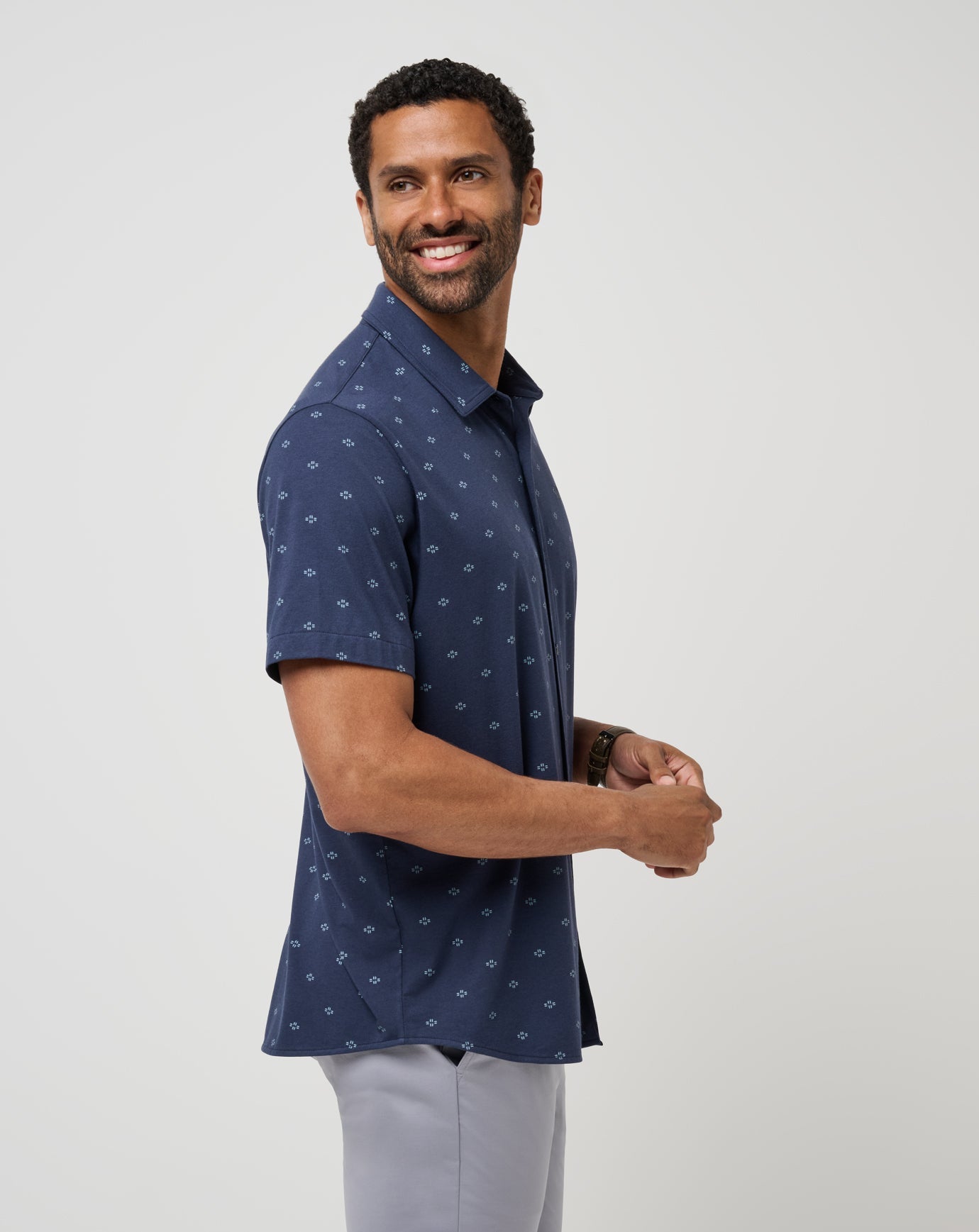 Total Eclipse Travis Mathew Shore Of It Button-Up