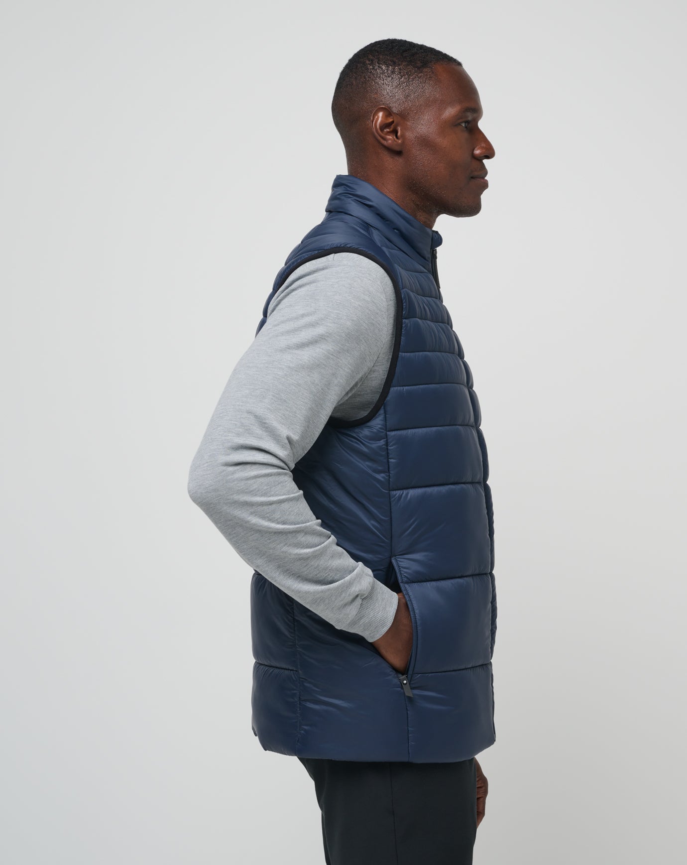 Total Eclipse Travis Mathew Aves Tech Puffer Vest