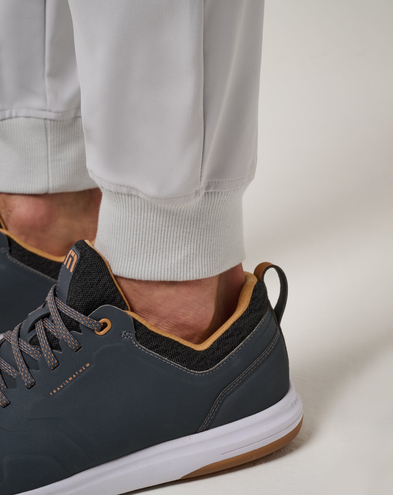 Micro Chip Travis Mathew Open To Close 2.0 Jogger