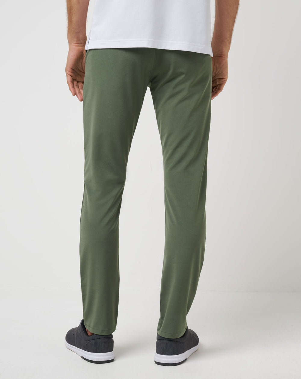 Thyme Travis Mathew Open To Close Tech Chino Pant