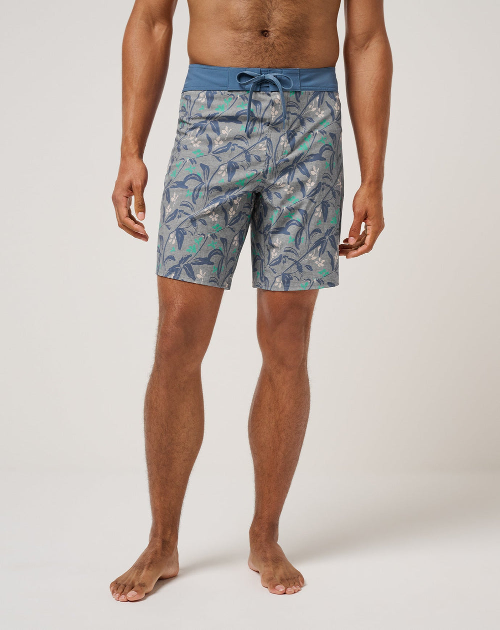 Heather Grey Travis Mathew Relationship Status Boardshort 18.5In