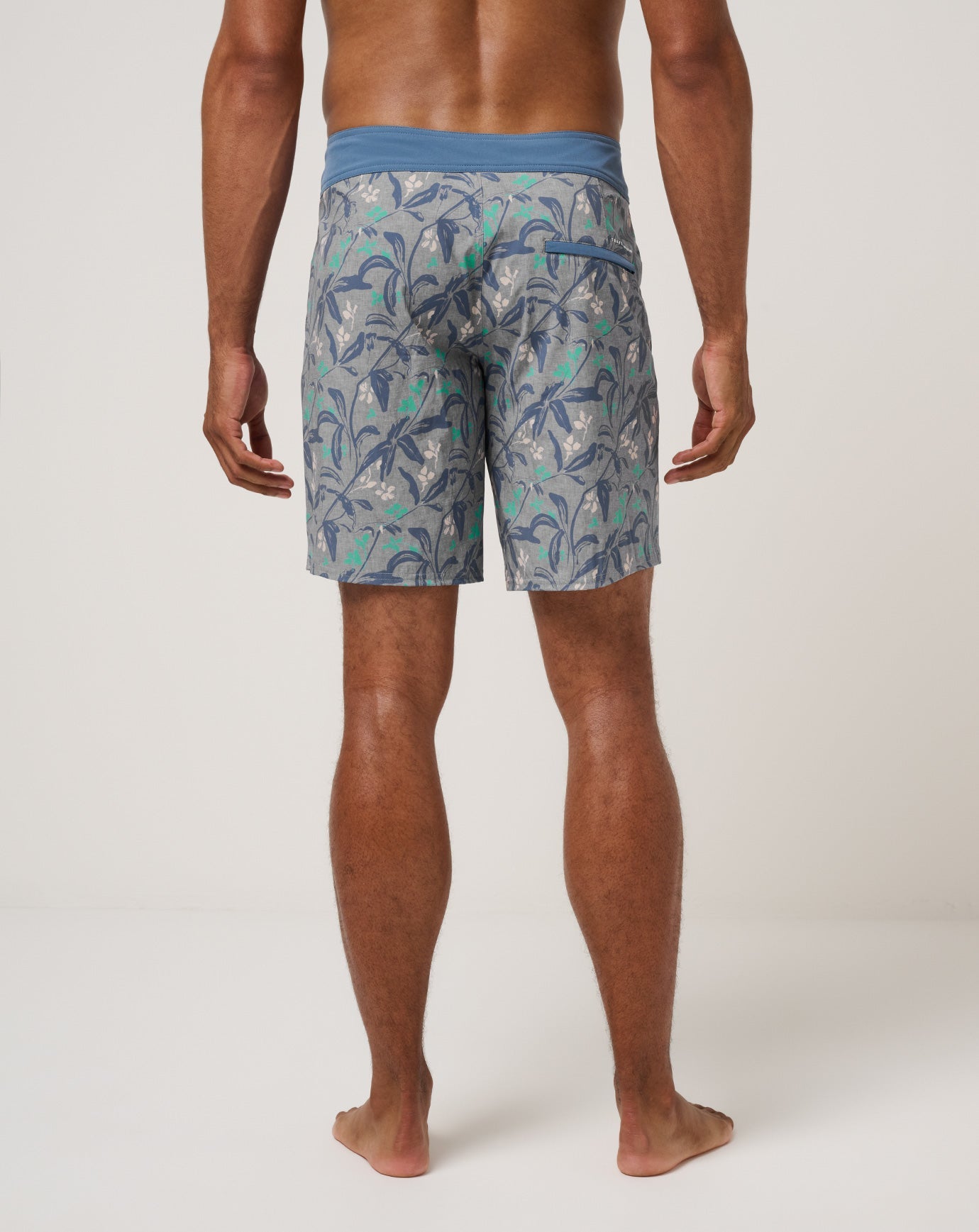 Heather Grey Travis Mathew Relationship Status Boardshort 18.5In