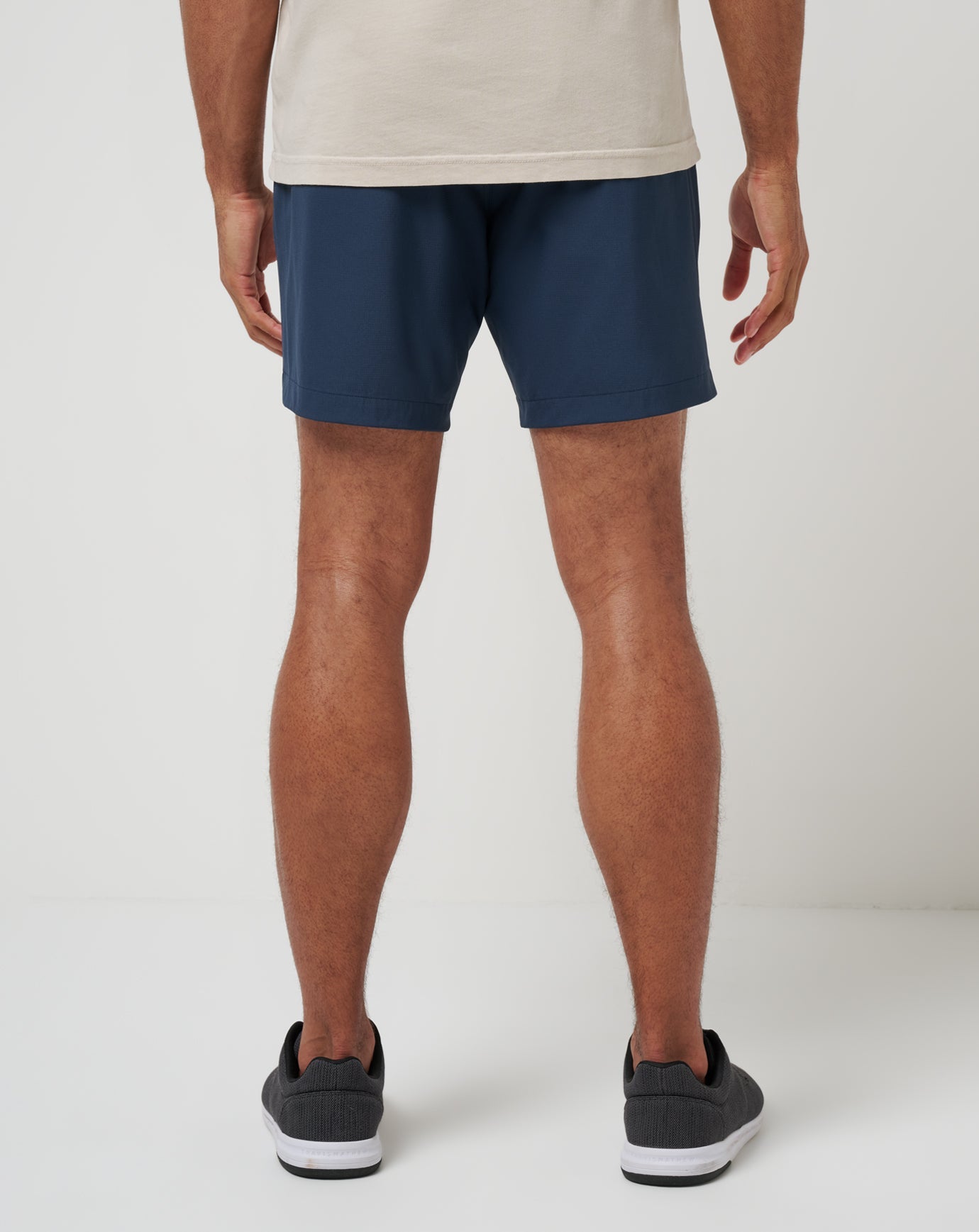 Mood Indigo Travis Mathew Wanderlust Short 7In