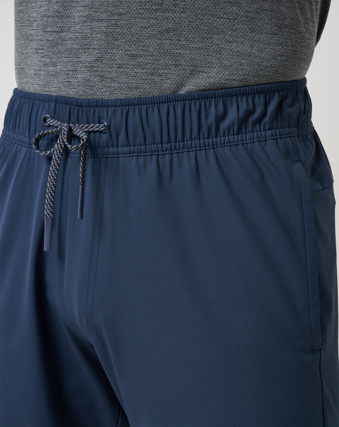 Mood Indigo Travis Mathew Wanderlust E-Waist Short 7.5In