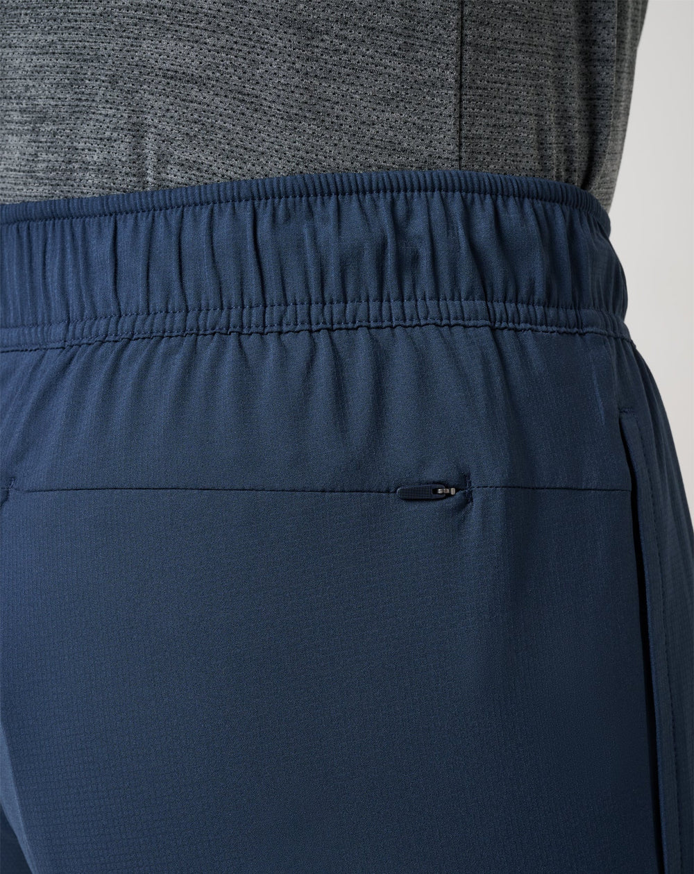 Mood Indigo Travis Mathew Wanderlust E-Waist Short 7.5In