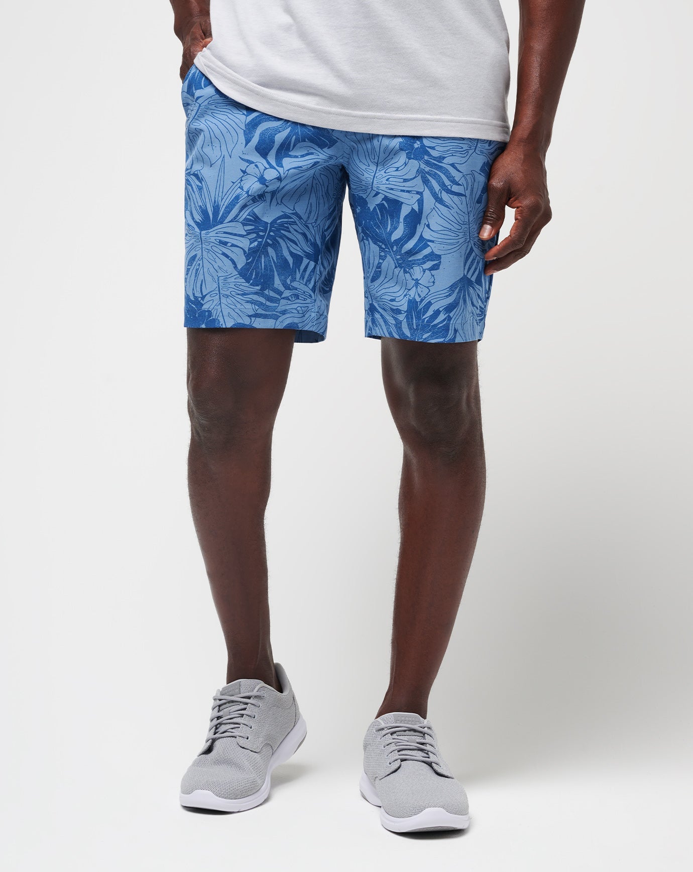 Quiet Harbor Travis Mathew Ankle Pounders Short 9In