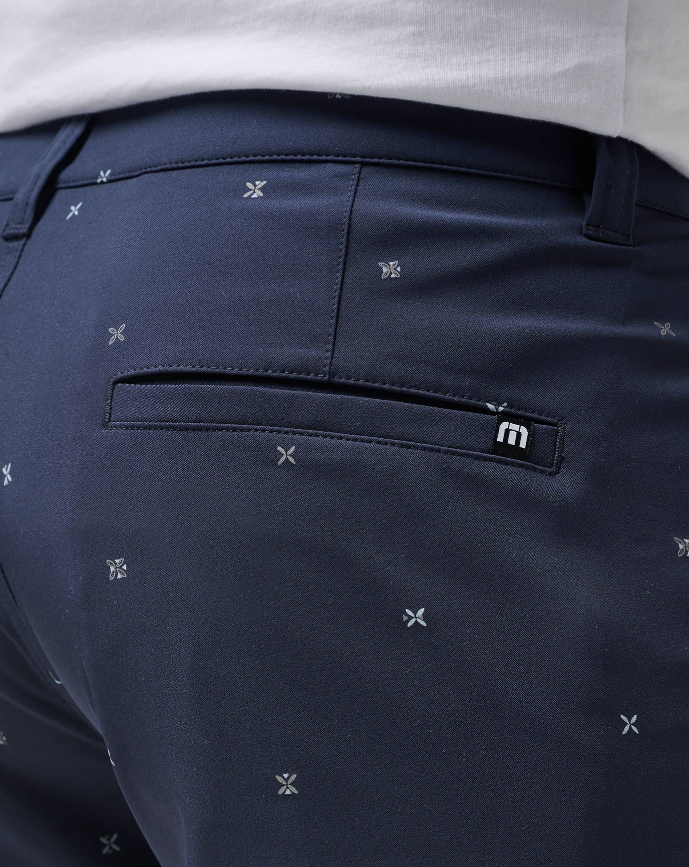 Total Eclipse Travis Mathew Not Feeling That Short 9In