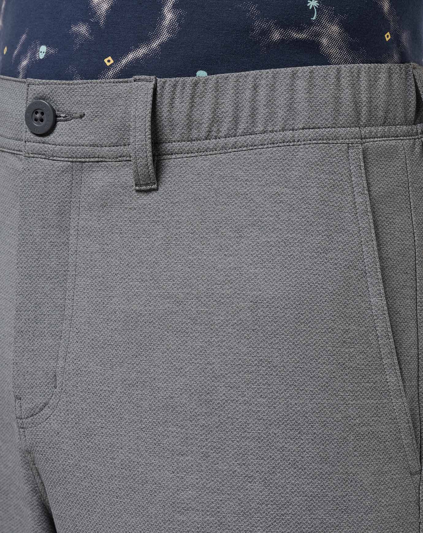 Quiet Shade Travis Mathew Call An Audible Short 9In