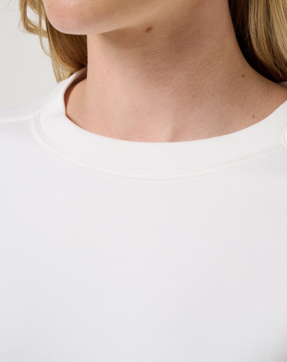 Snow White Travis Mathew Cloudscape Pullover