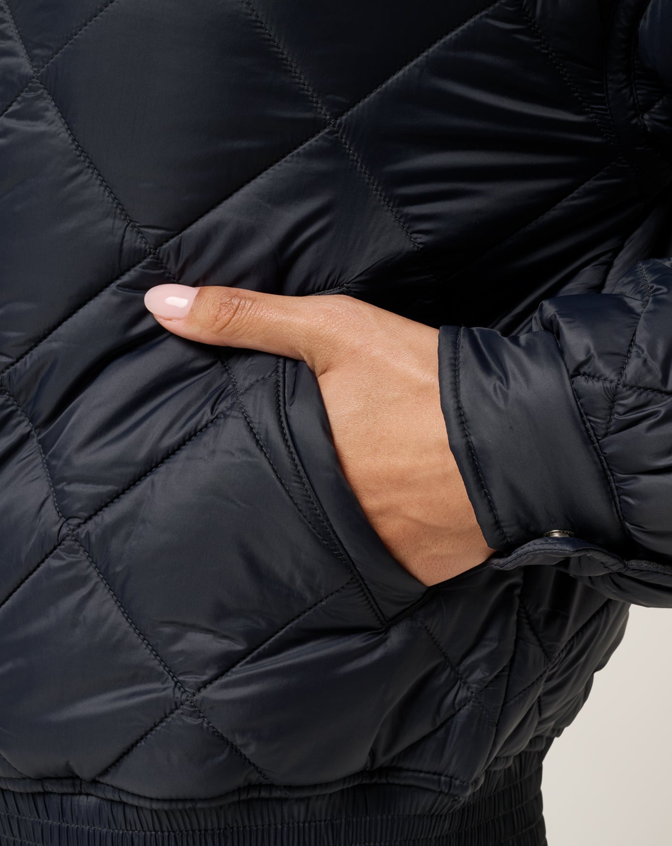 Obsidian Travis Mathew Lights At Night Quilted Jacket