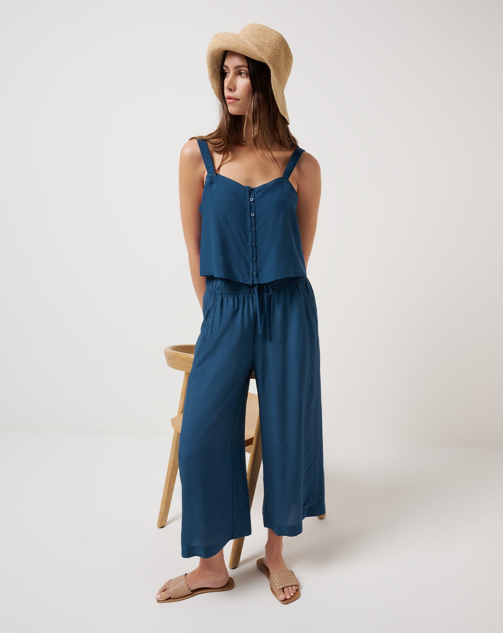 Poseidon Travis Mathew Savanna Cropped Wide Leg Pant