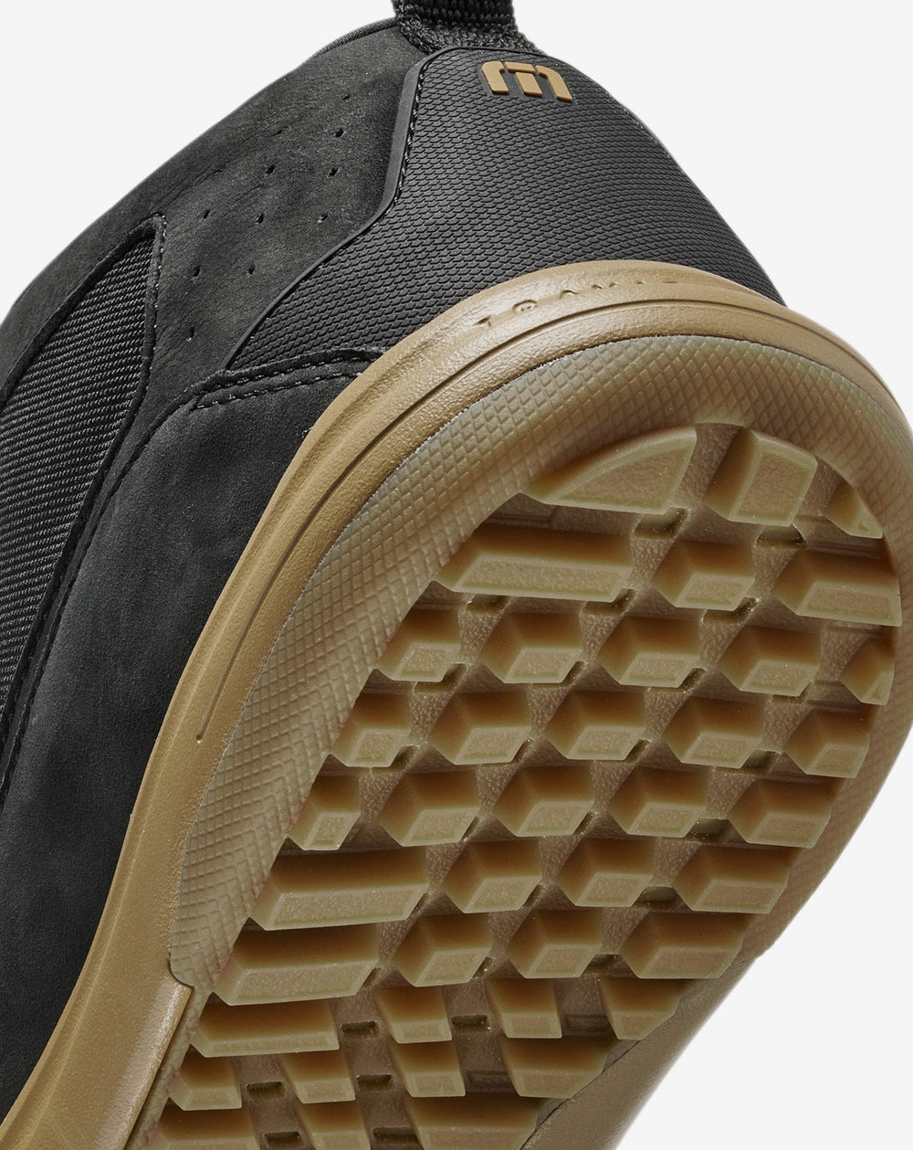 Black/Gum Travis Mathew The Daily Ranger